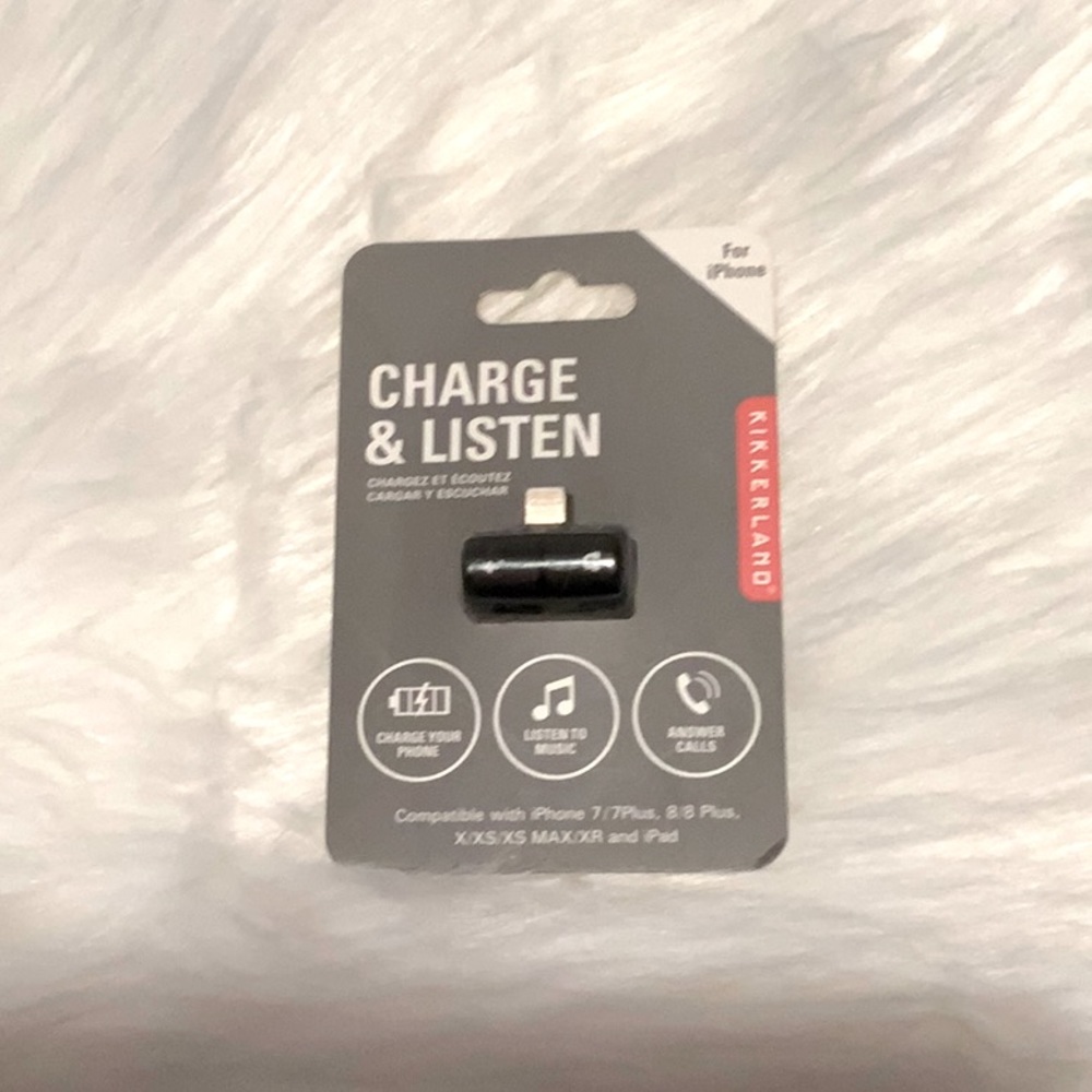 Kikkerland Charge and Listen for IPhone